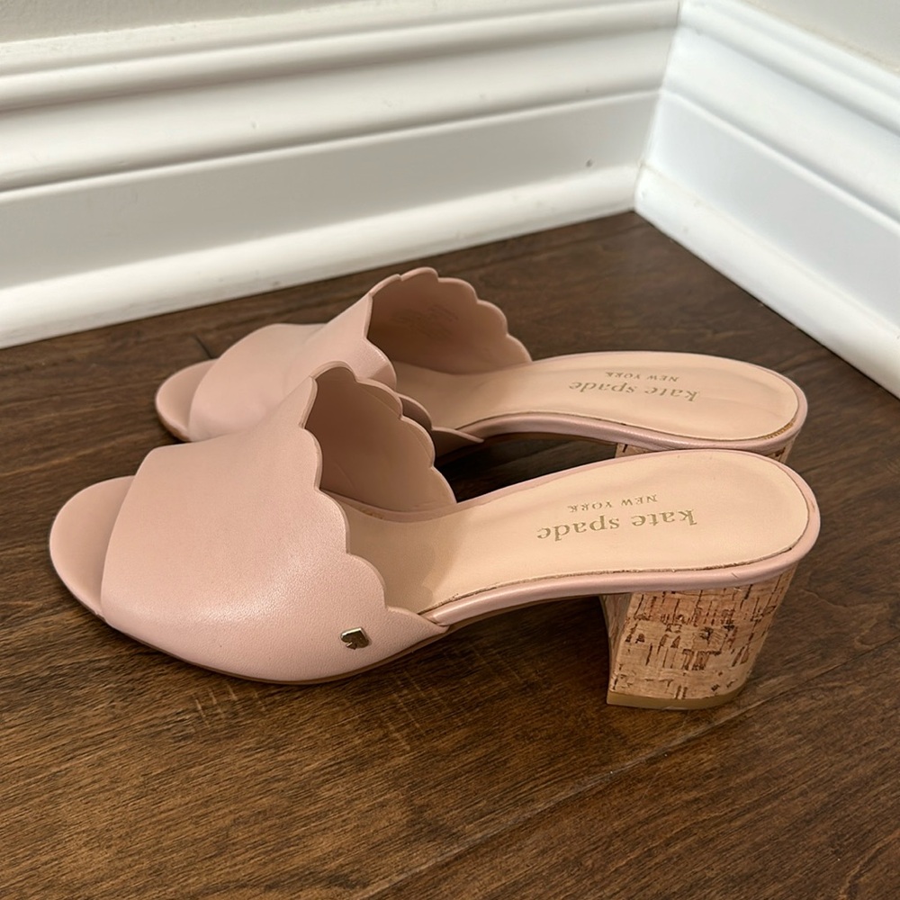 Kate spake light pink slippers/sandals/open toe